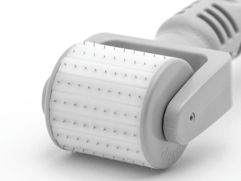 Dermaroller microneedling professionnel 9 rangées d’aiguilles avec profondeur de 1.5 mm