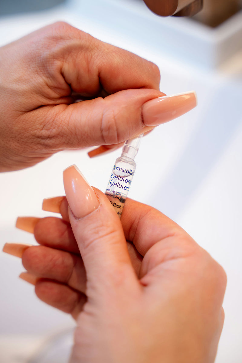 Ampoules d’acide hyaluronique Demaroller - Boîte de 7 ampoules