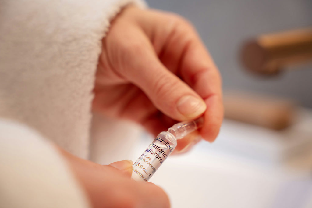 Ampoules d’acide hyaluronique Demaroller - Boîte de 7 ampoules
